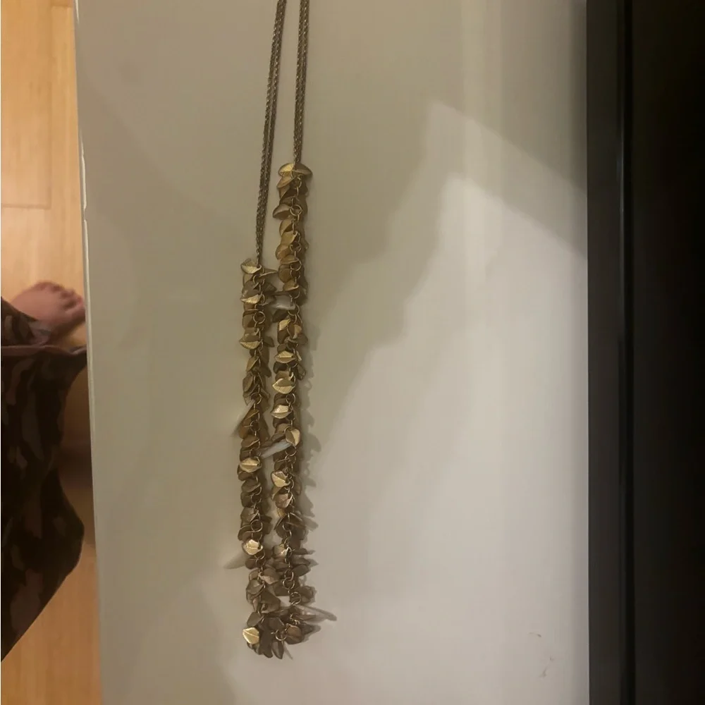 Stylish Gold Leaf Necklace